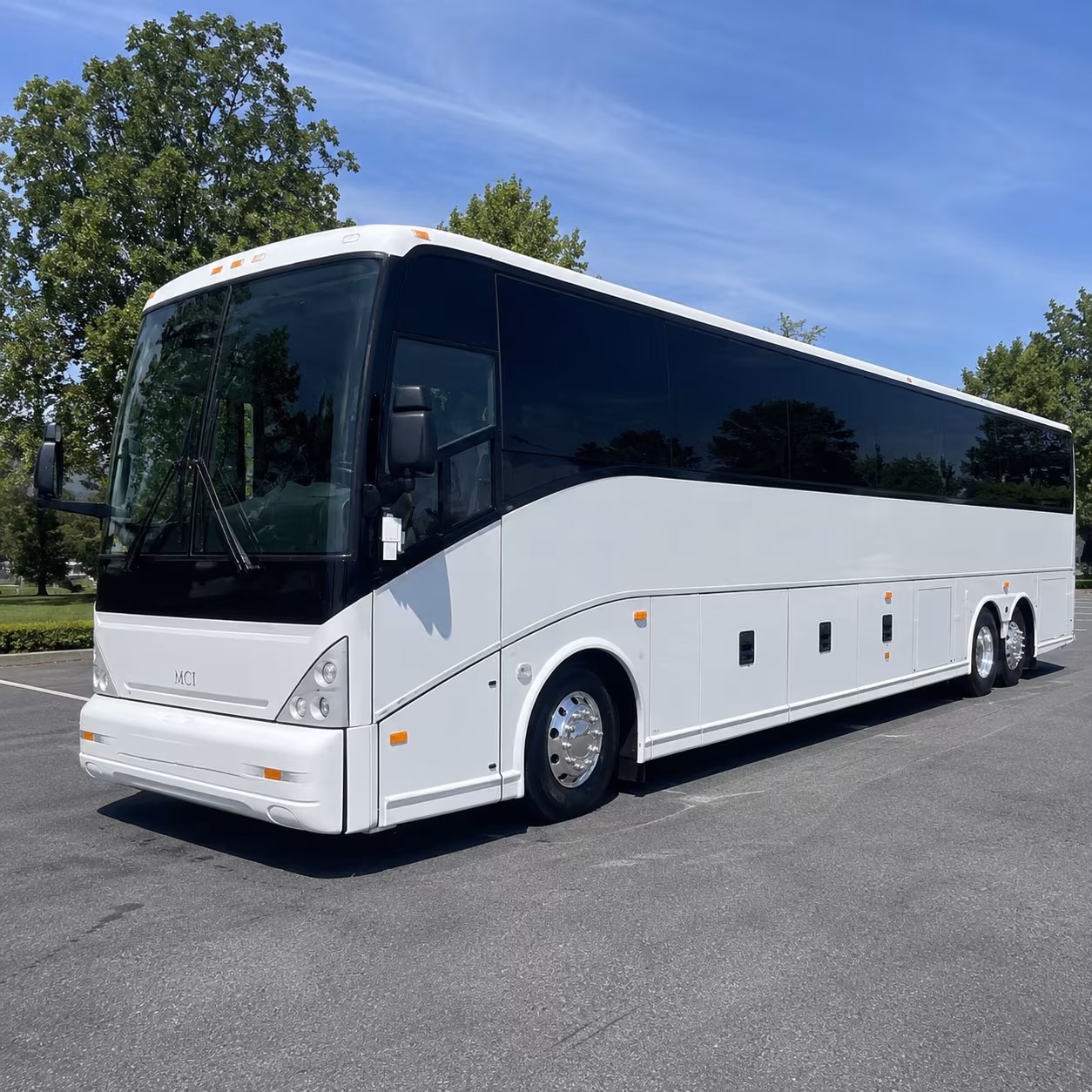charter buses between roc and buffalo niagara international airport