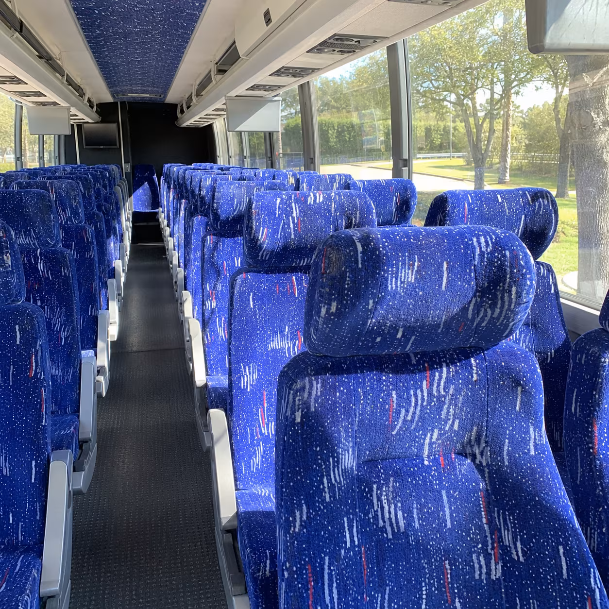 charter buses for large rochester prom groups and multi school events