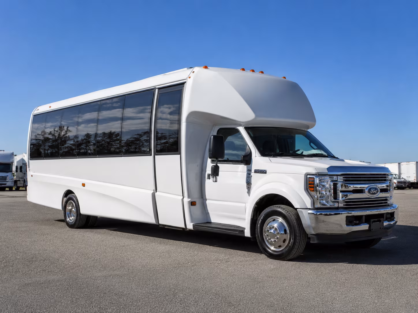 minibuses for rochester corporate conference groups and executive delegations