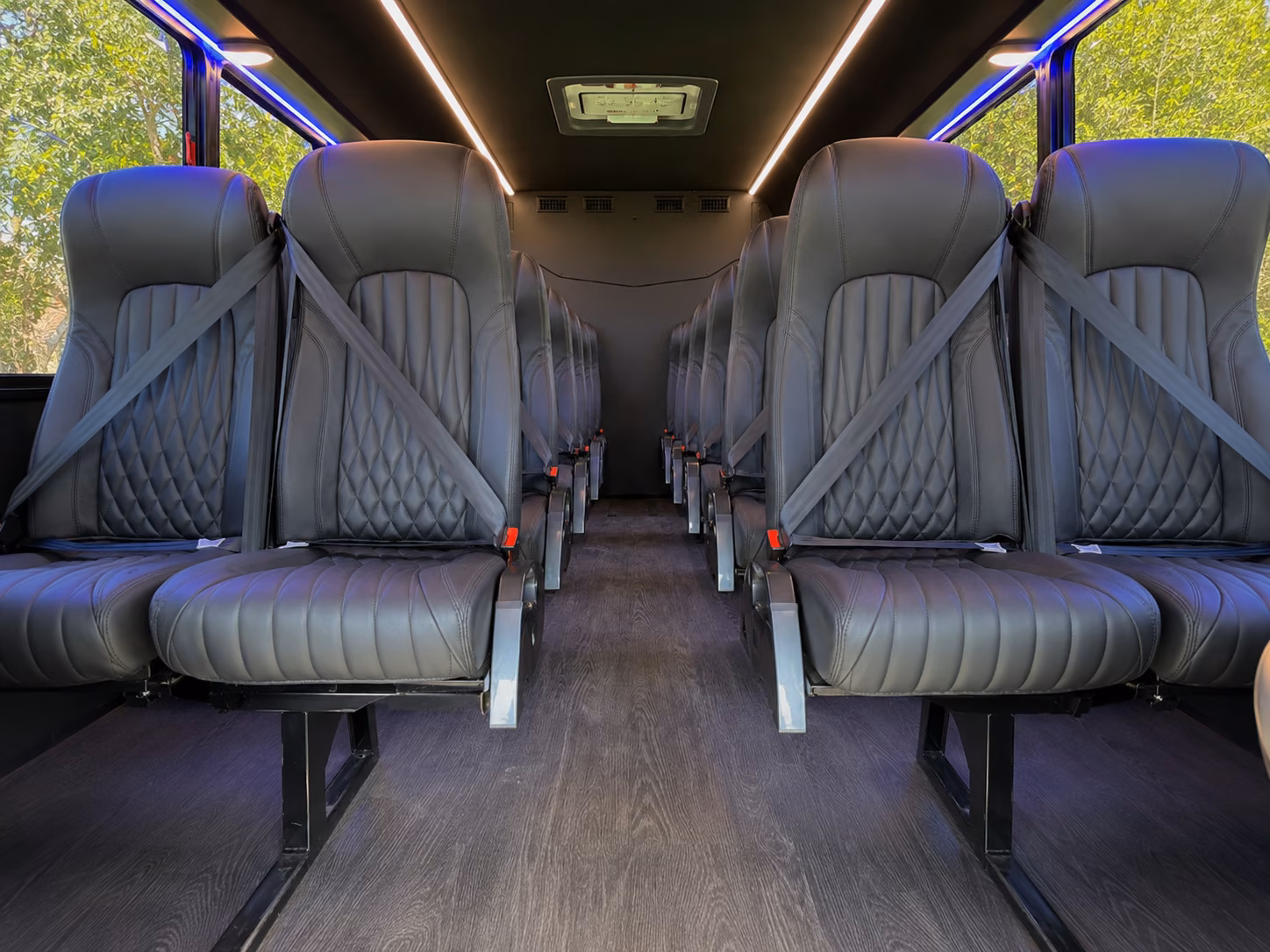 rochester 18 passenger minibus interior