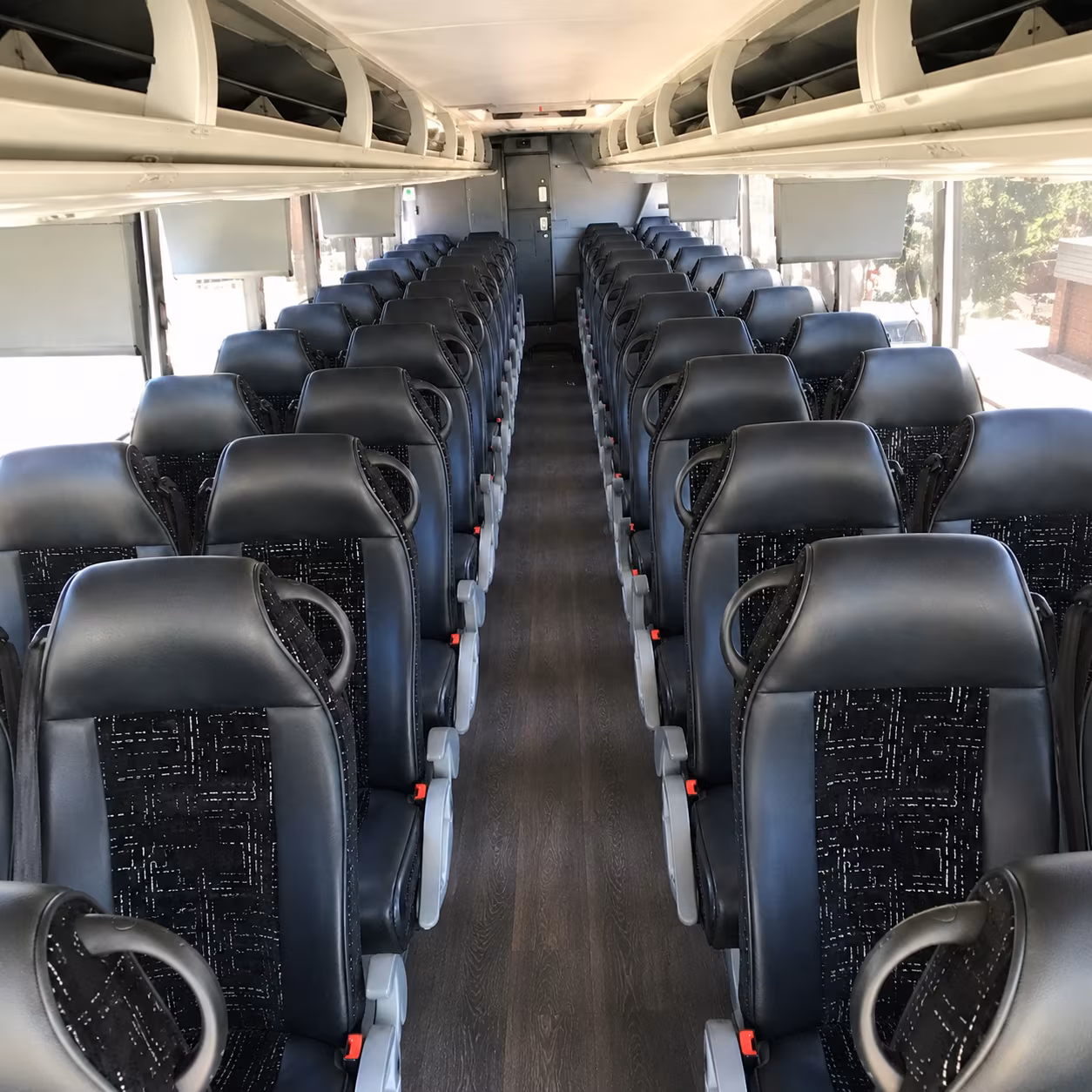 rochester corporate charter bus rental
