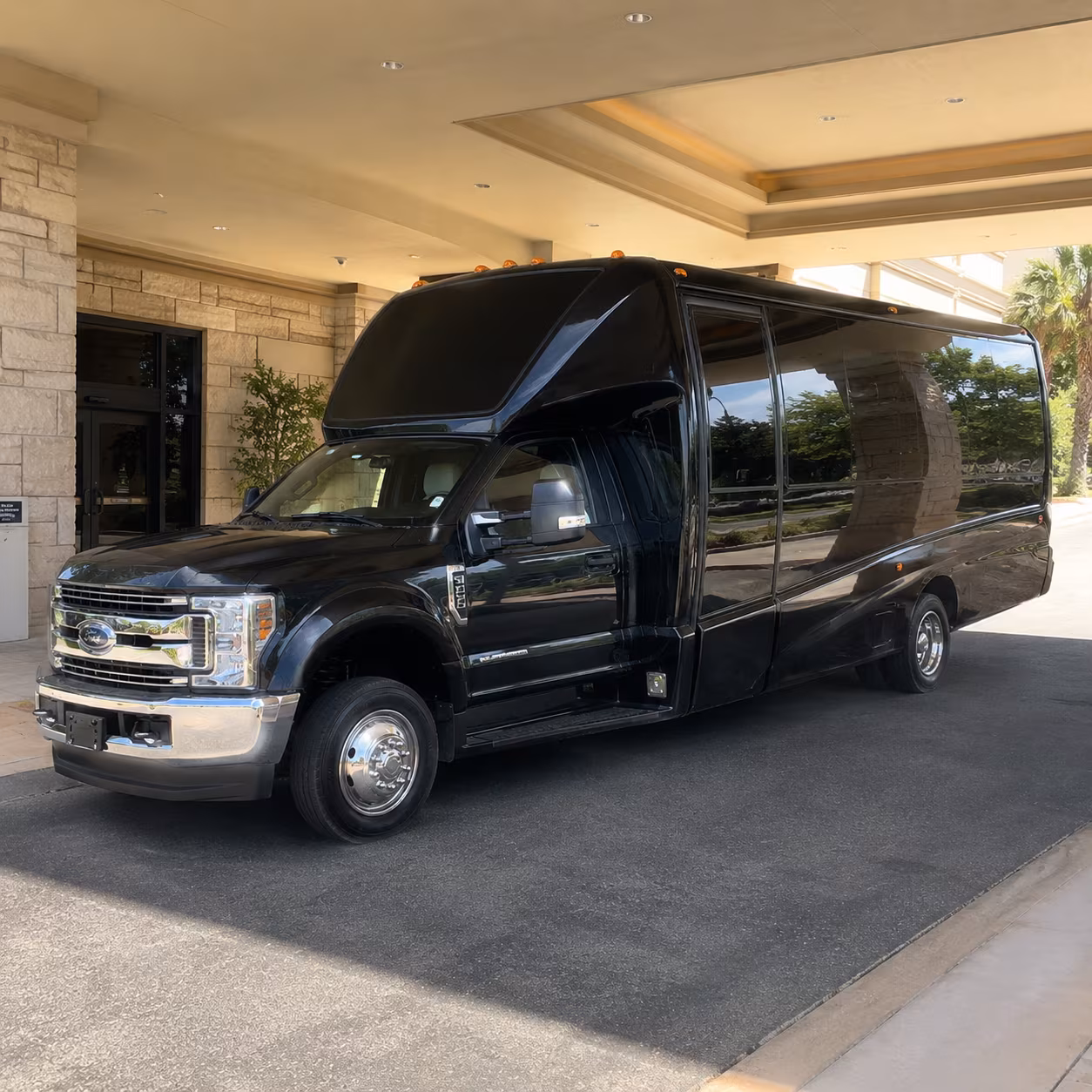 rochester new years eve party bus rental