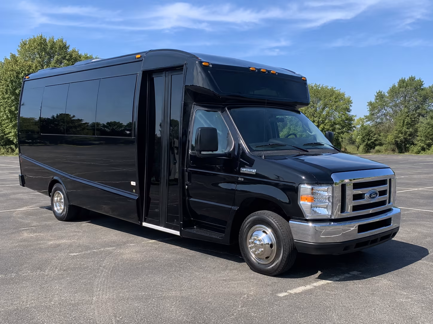 secure transportation for your next airport transfer 2